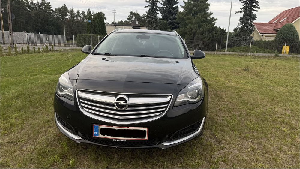 Opel Insignia Sports Tourer (Polift) | 2013 | 140 KM | Smok olejowy po serwisie! | Przebieg 302 tys. km | Drugi właściciel – Auto na trasy!