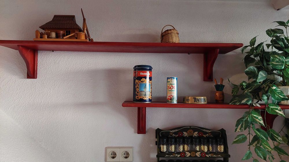 Rustykalna kuchnia z litego drewna