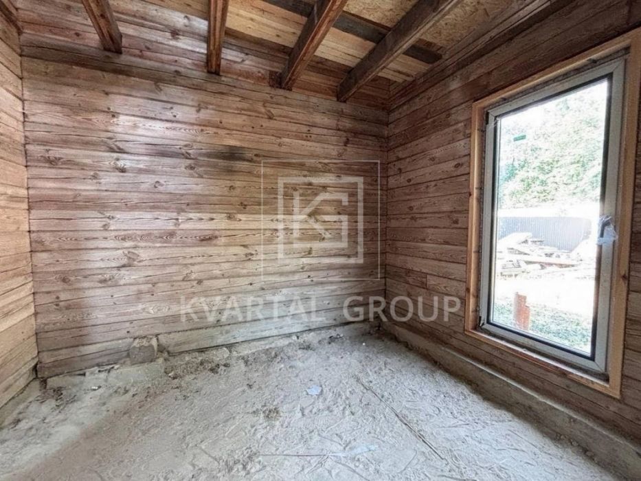Терміновий продаж‼️Дерев’яний будинок 289 м2, 5 соток, є газ
