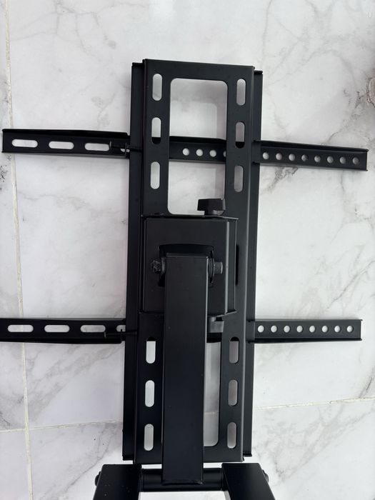 Кранштейн для телевізора