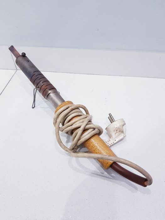 Lutownica kolbowa, oporowa