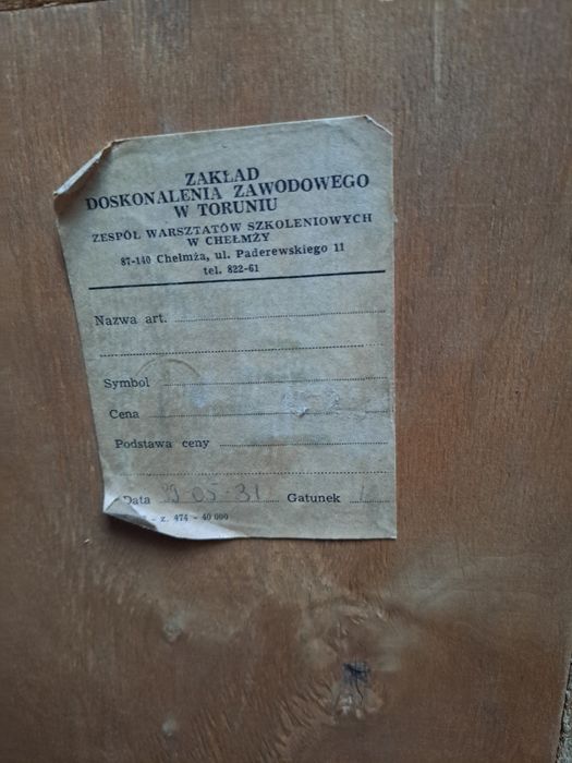 Komoda drewniana z szufladami