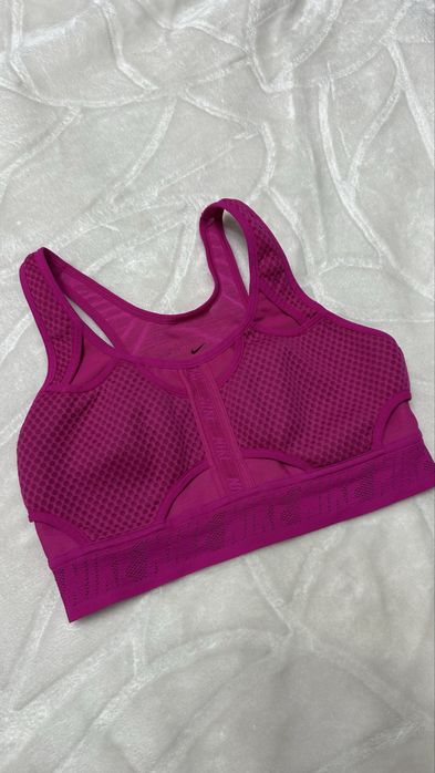 Топ Nike розмір XS