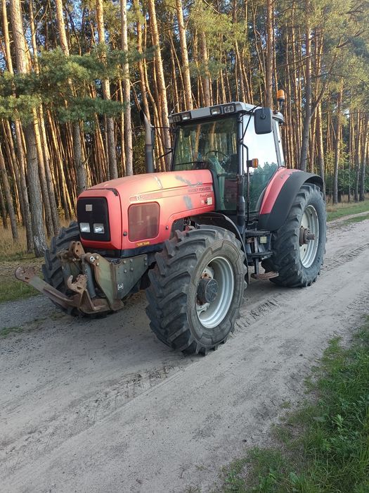 Massey Ferguson 8250