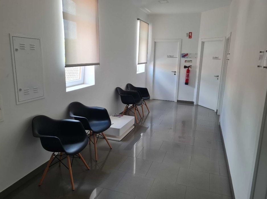 Arrendo escritório Guia - Pombal