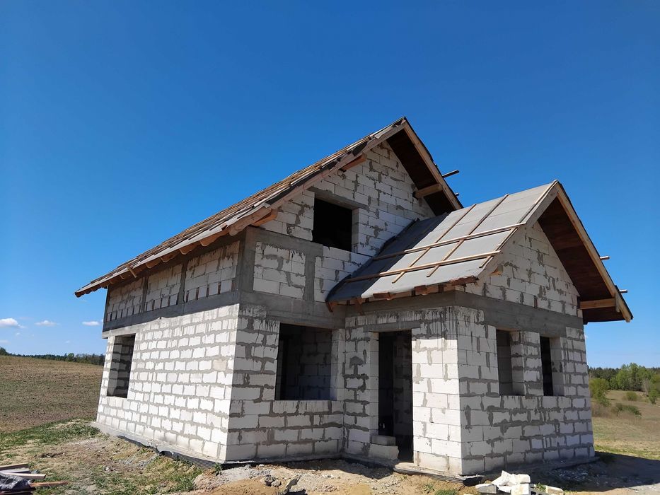 Sprzedam dom w stanie surowym otwartym o powierzchni 90 m2
