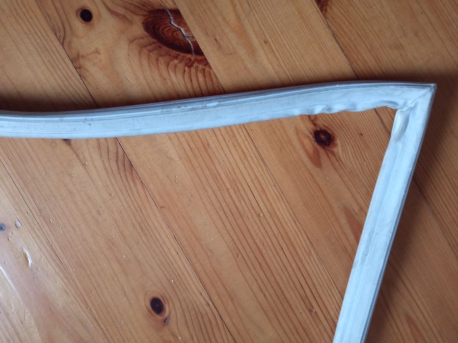 Uszczelka magnetyczna drzwi zamrażarki Polar