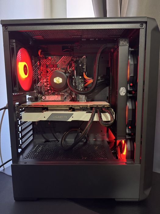 PC Gaming (2070 super e i5 10400f) // Monitor 27’ 165Hz