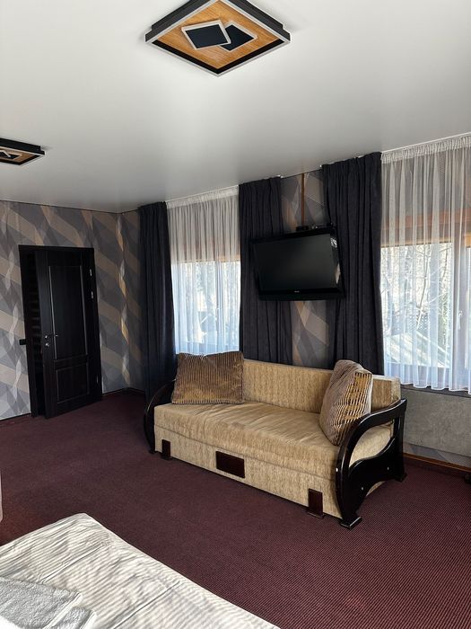 Подобова оренда будиночку з банею «Рясне Руське»