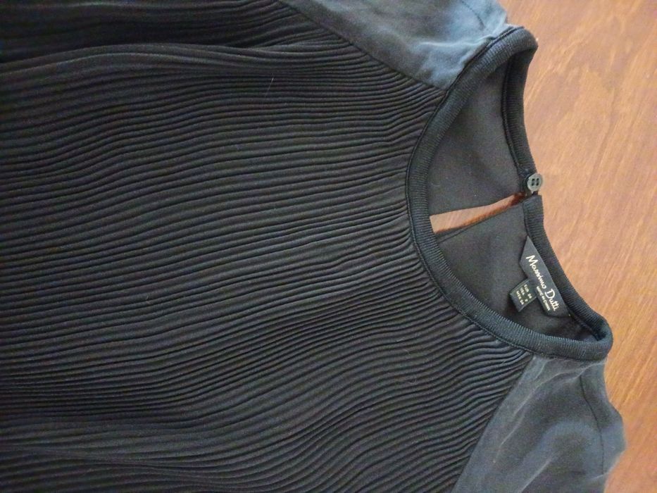 Camisa preta plissada, Massimo Dutti