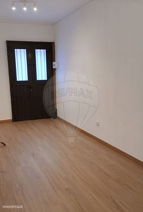 Apartamento T2 para arrendamento