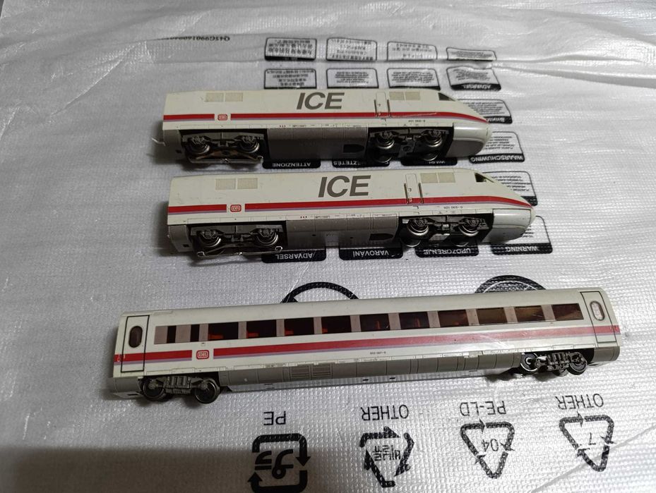Comboio ICE Marklin mais pista - Usado