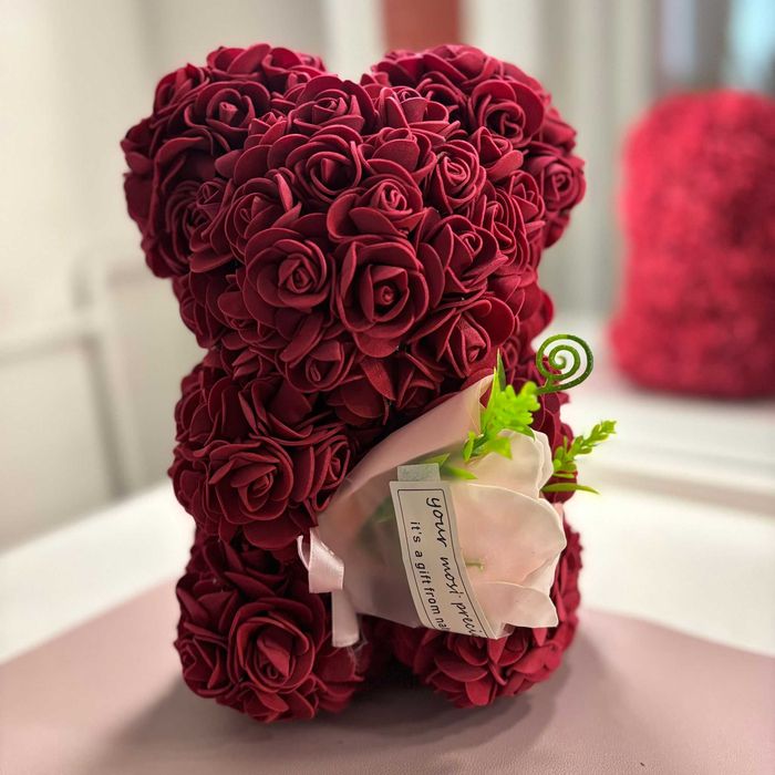 Miś z róż robiony własnoręcznie