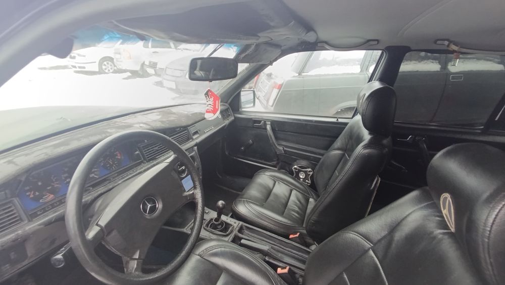 Продам Мерс 190 газ бензин