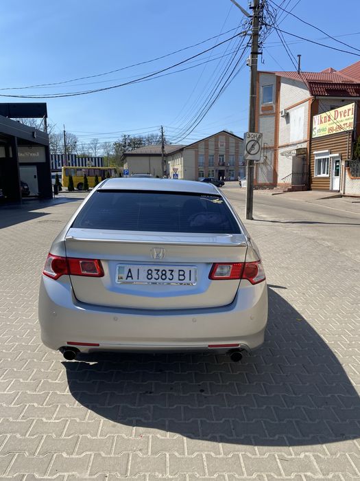 Honda accord 8 2.4
