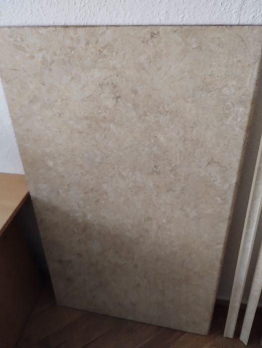 Blaty laminowane brązowy marmurek oraz beżowy marmurek