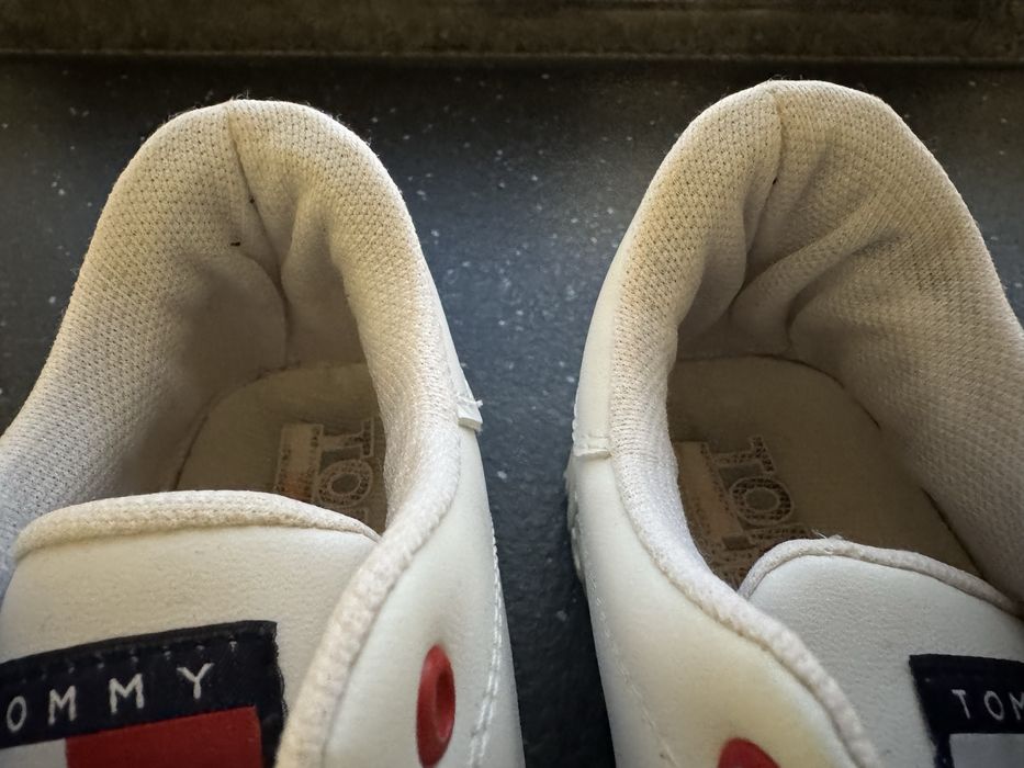 Buty Tommy Hilfiger 38 roz