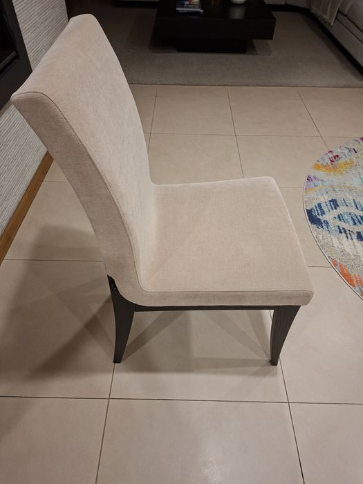 Conjunto de 8 cadeiras de mesa de jantar em excelente estado