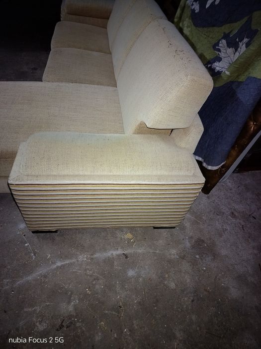 Sofa chaise longue