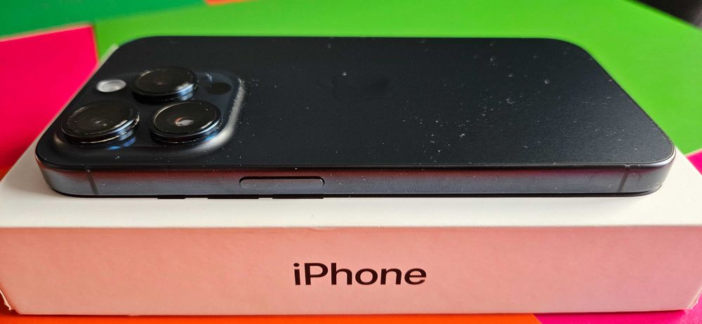 Идеальный  IPHONE 15 PRO 256Gb Blue Titanium физ SIM neverlock Европа