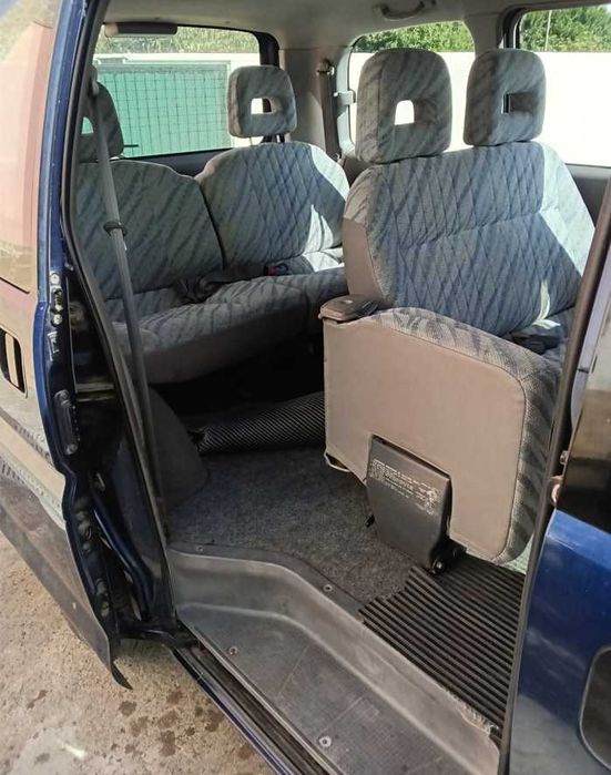 mitsubishi space gear 2.5TD