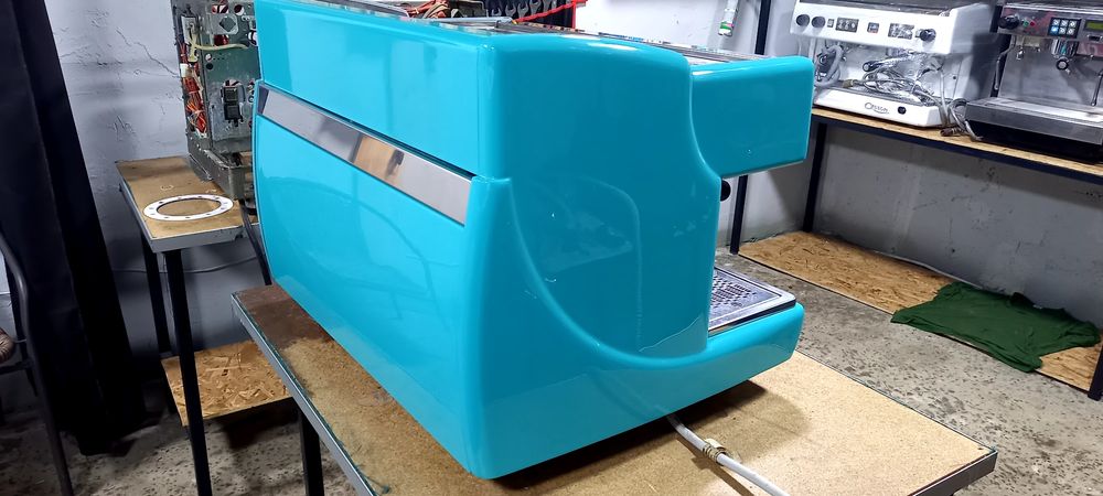 Оренда кавоварок кофемашина Кофеварка для ресторанів та кафе кава