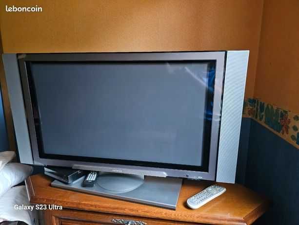 TV Plasma Hitachi 32PD3000