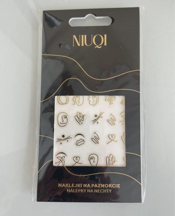 naklejki ozdoby na paznokcie