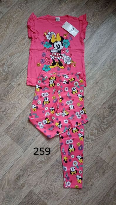 Komplet 104/110 bluzka i leginsy Minnie