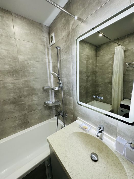 Квартира на АМСТОРЕ ВИП- посуточно/ почасово только после ремонта