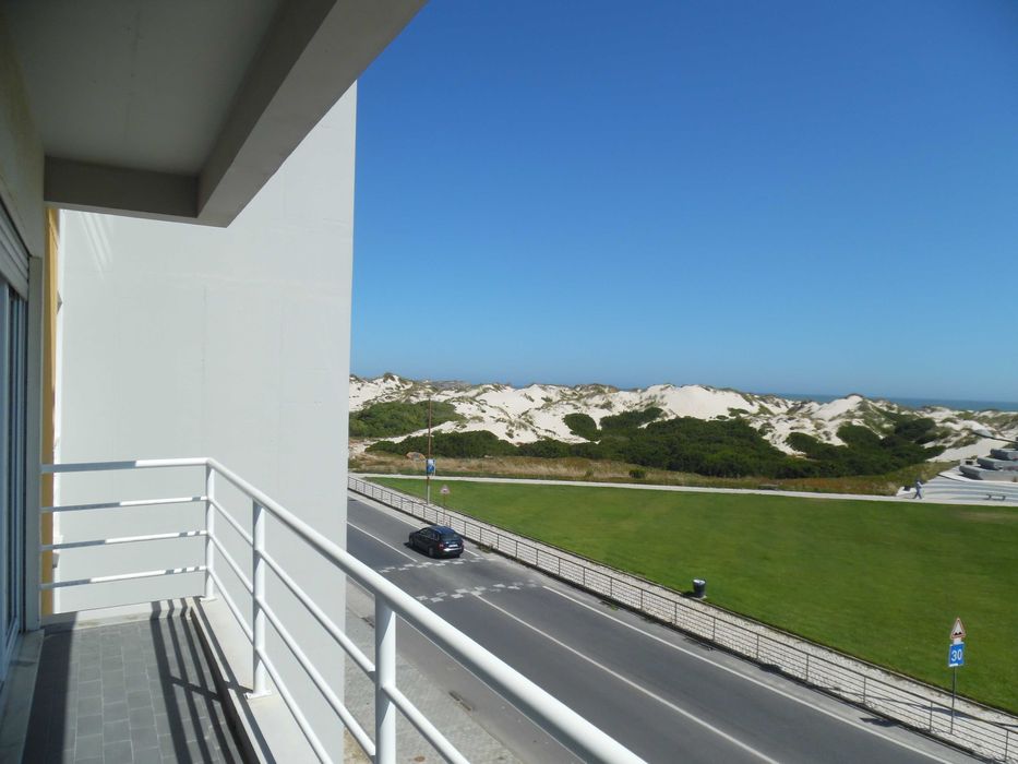 Férias Peniche _ frente à praia e vista mar