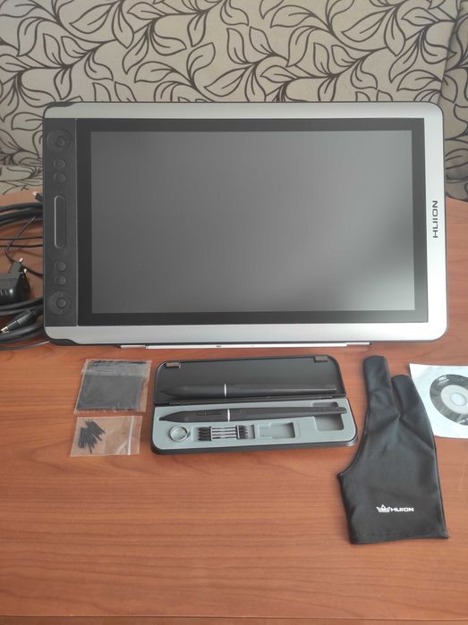 Продам графічний планшет монітор Huion Kamvas GT-156HD V2