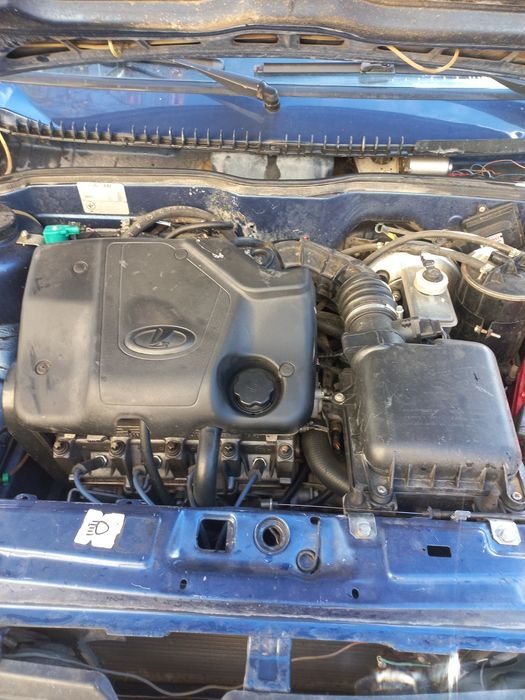 Автомобіль ваз 2199