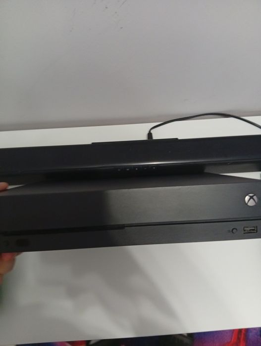 Xbox one x + gry