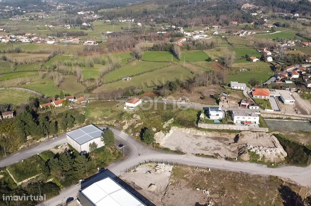 Lote de terreno Industrial para construção c/ área total de 820 m2