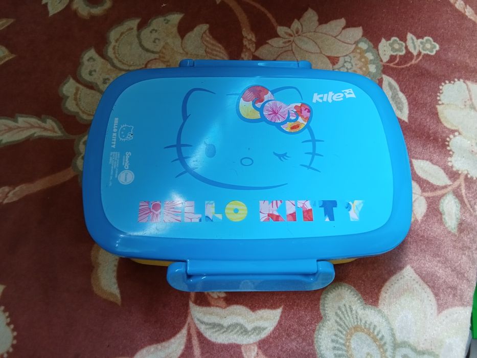 Класний ланч бокс