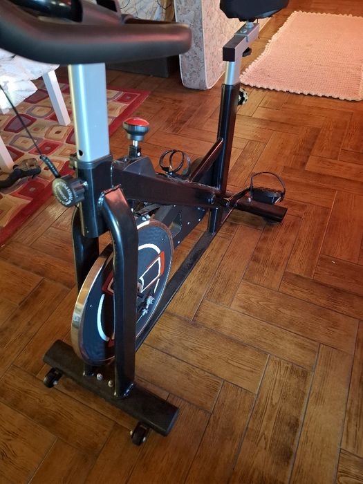 Bicicleta De Spinning POWERFIT Mars (105X45X122Cm)