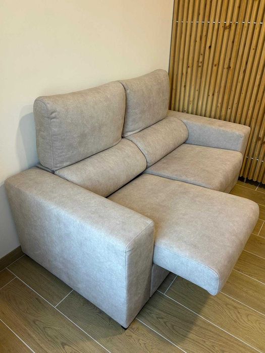 Sofá Bege Extensível