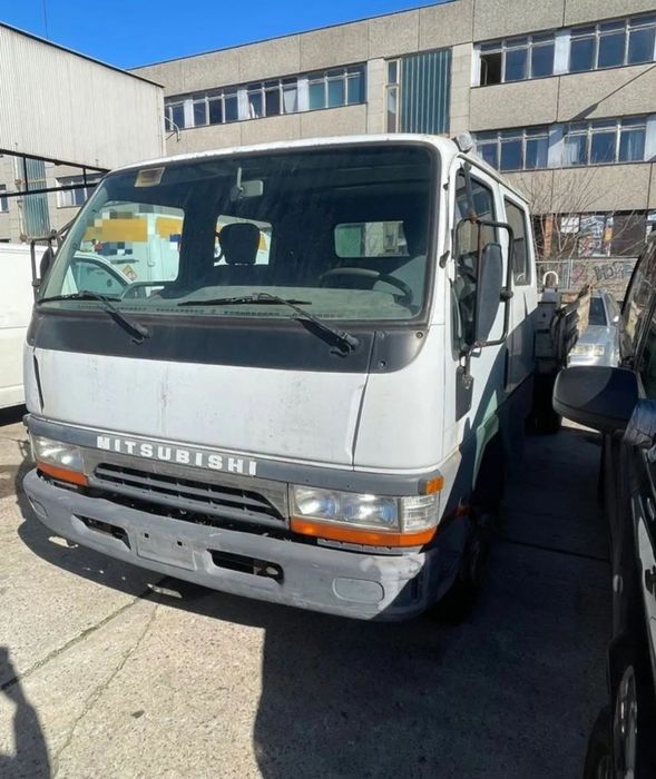 Mitsubishi Canter  Wywrotka doka sprowadzony kat B