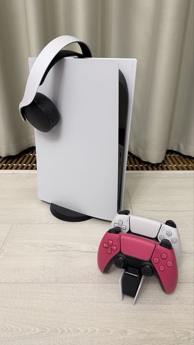 Консоль Sony PlayStation 5 White Digital Edition