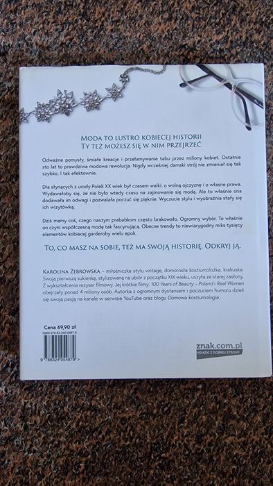NOWA // POLSKIE PIĘKNO sto lat mody i stylu // Karolina Żebrowska