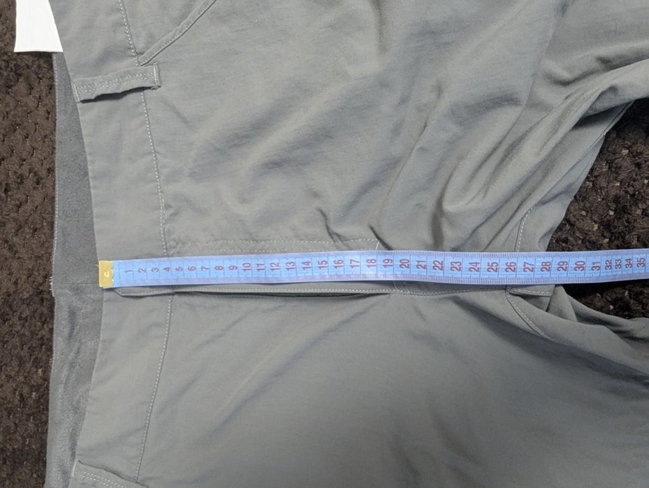 Штани Berghaus в гарному стані