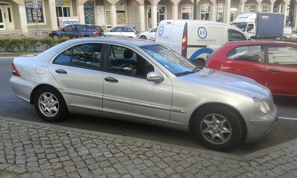 MERCEDES BENZ C220 cdi classic