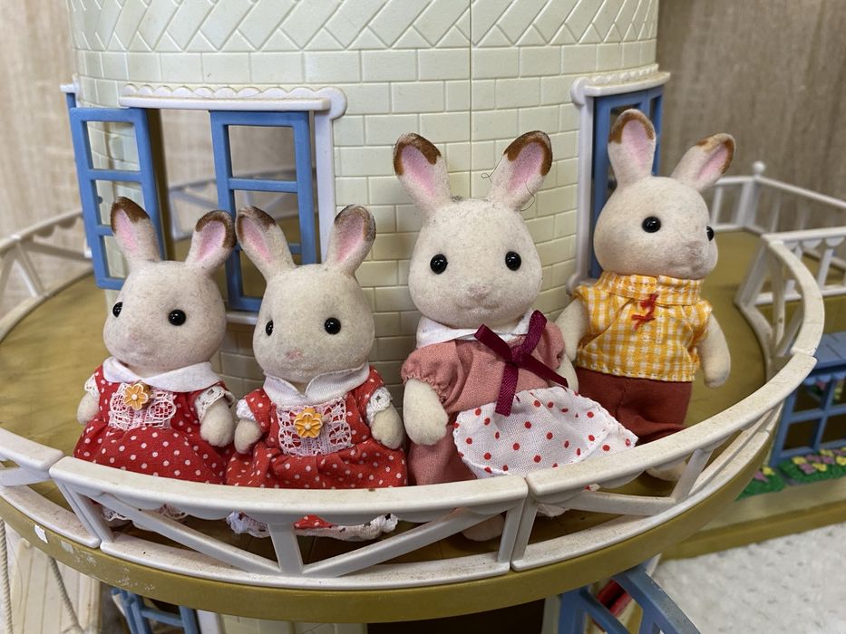 Domek Sylvanian Families z dodatkami