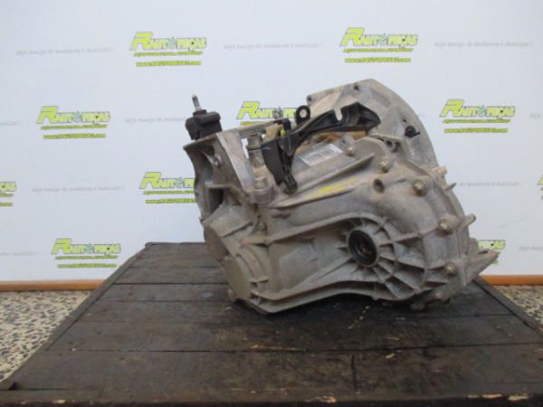 Caixa de Velocidades - RENAULT LAGUNA III Sport Tourer (KT0/1) | 07 - 15