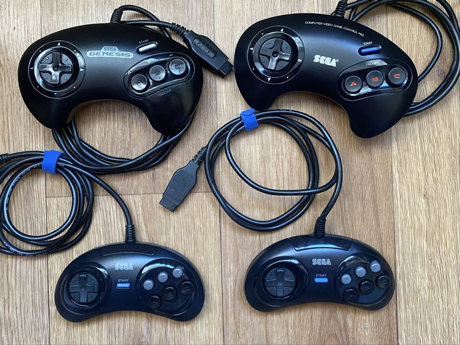 SEGA Mega Drive / Genesis оригінальні джойстики
