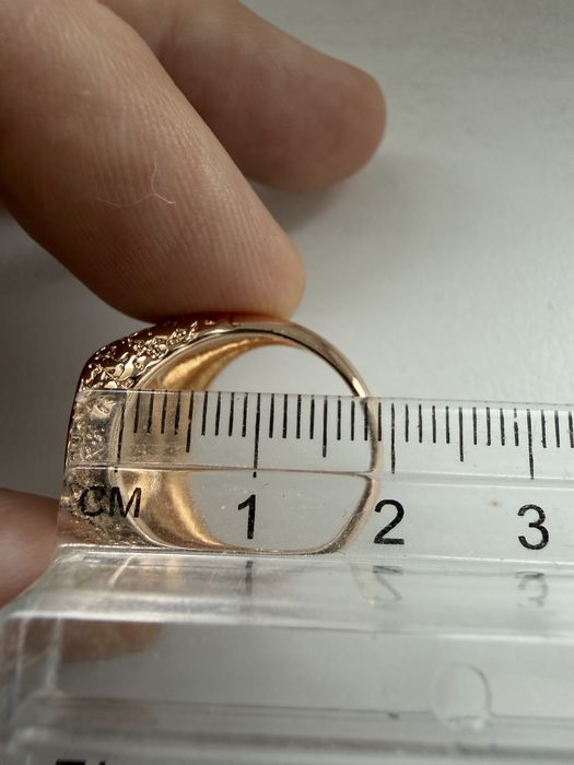 Złoty sygnet męski 585RG