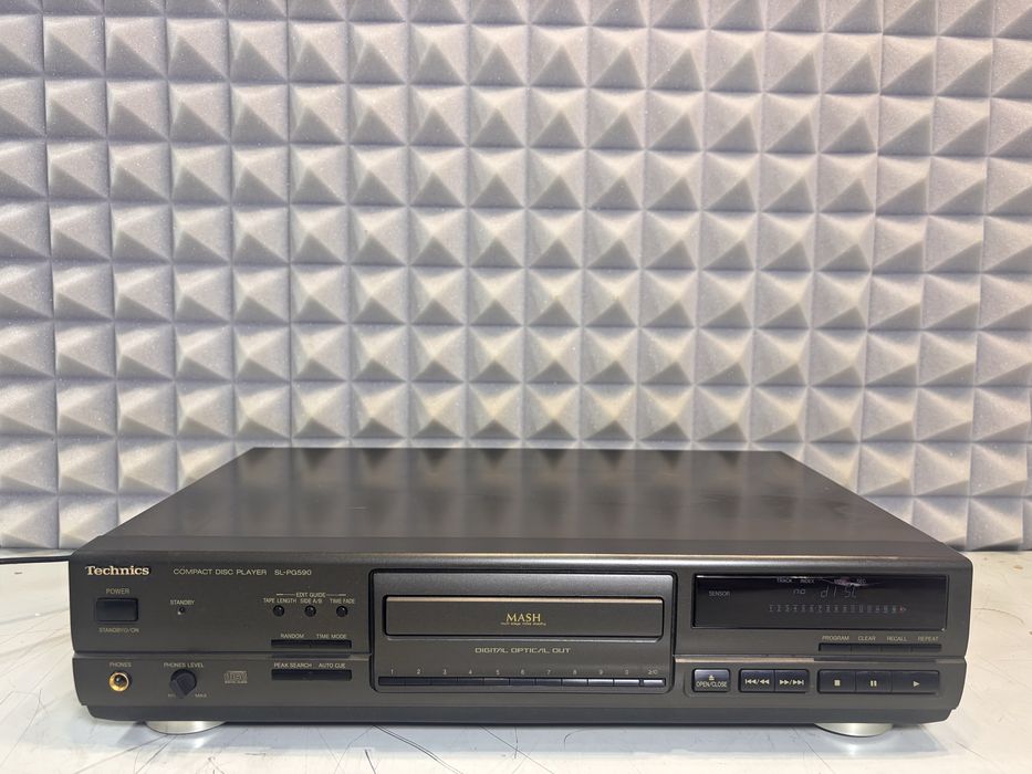 Odtwarzacz CD Technics SL PG 590