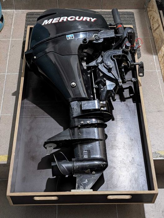 Niezawodny silnik Mercury 9,9 KM stopa S krótka 4 suwowy