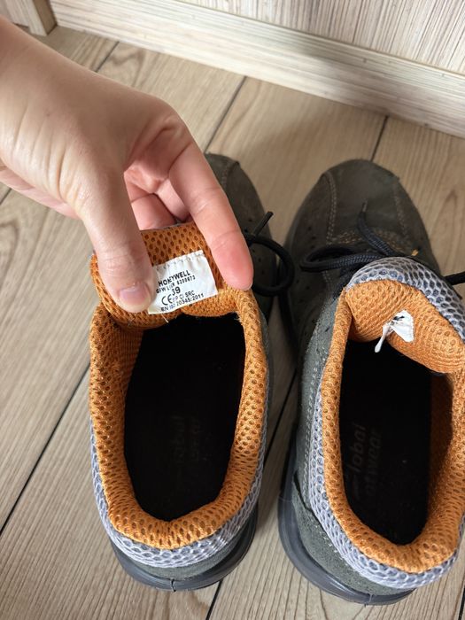 Buty bezpieczne honeywell obuwie ochronne rozmiar 39 sznurowane